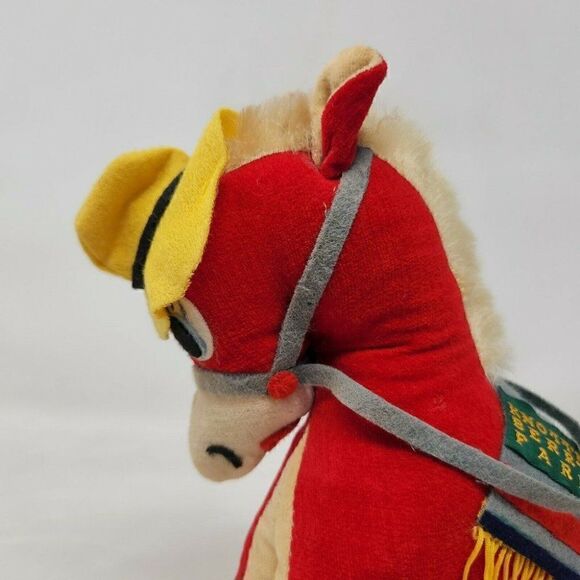 VINTAGE KNOTTS BERRY FARM RED HORSE HAT JAPAN MADE THEME PARK PRIZE PLUSH 7" - Picture 3 of 11